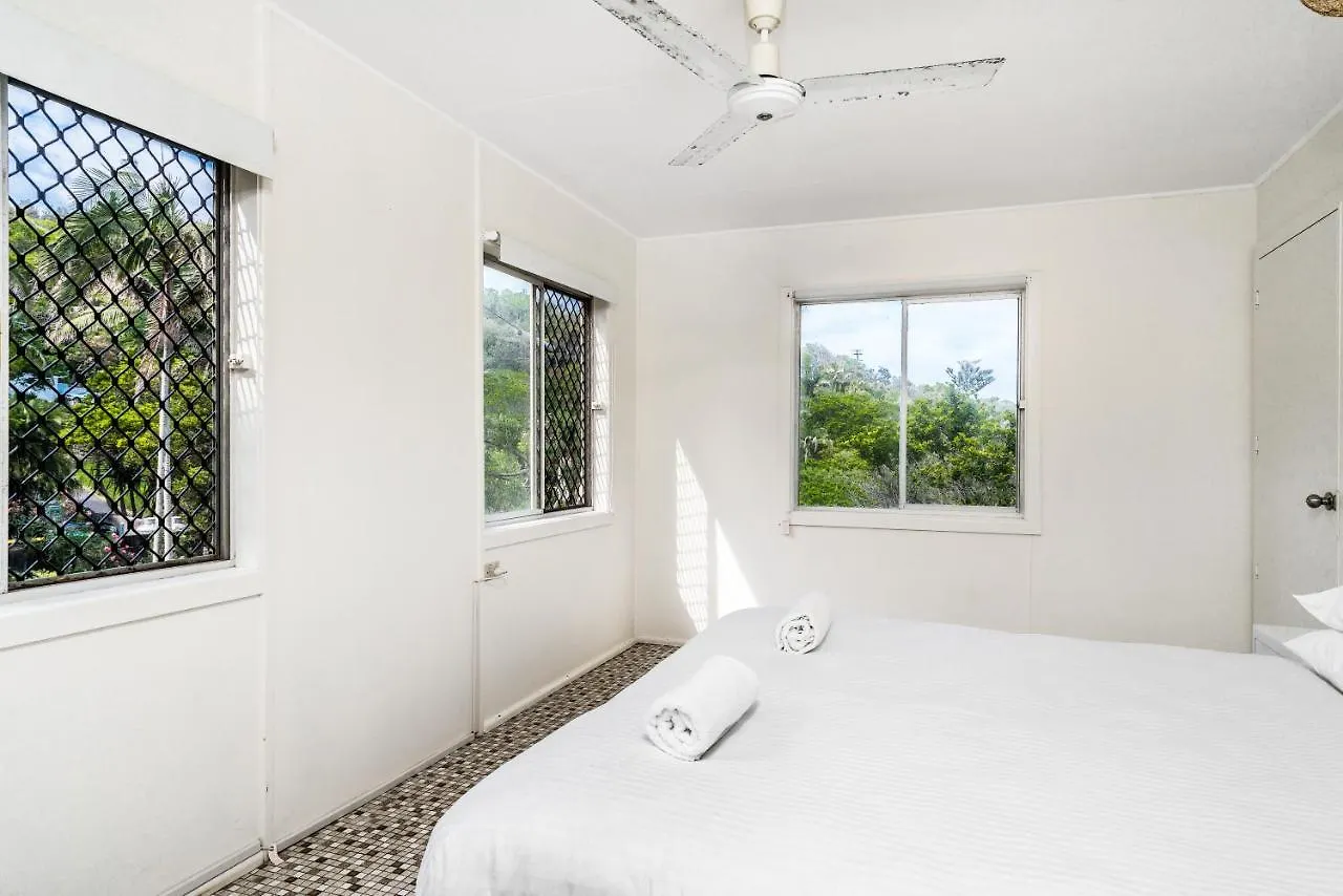 *** Guest house Wategos Surf Shack Hotel Byron Bay Australia