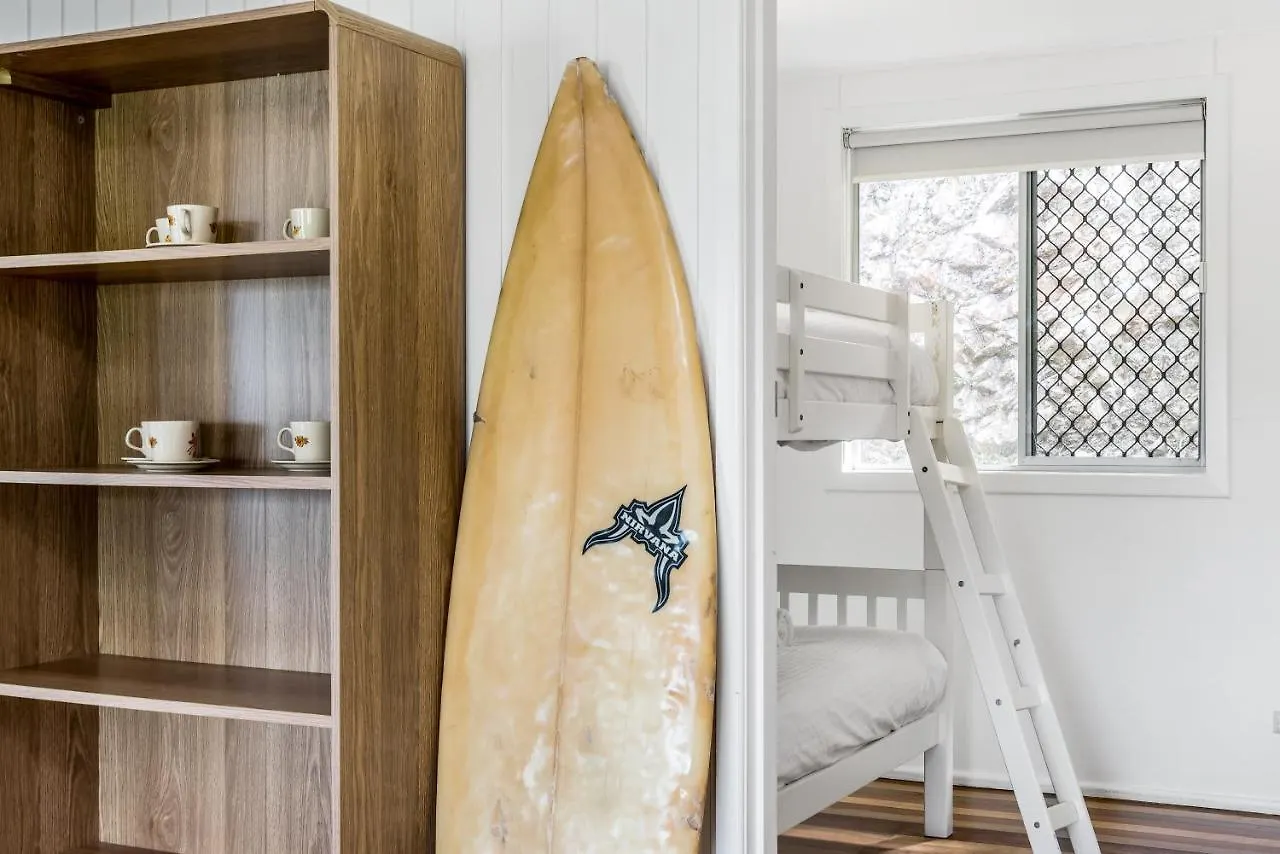 Wategos Surf Shack Hotel Byron Bay Guest house